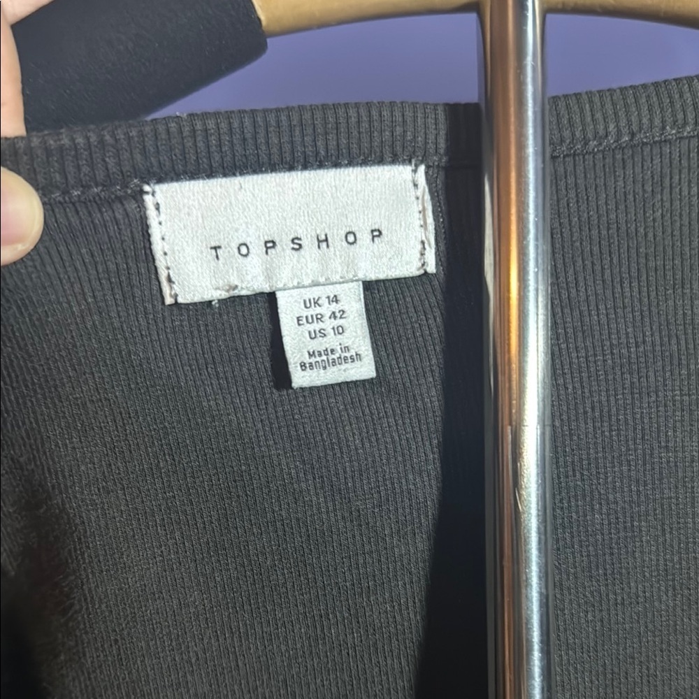 Tops Shop : Ribbed Classic Black Women's Top - Picture 4 of 4